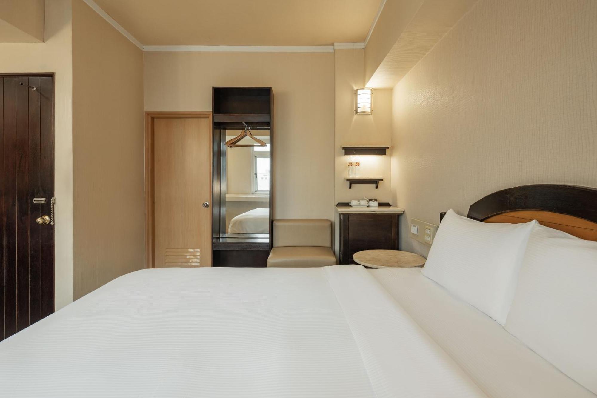 Kindness Hotel Weiwuying Kao-siung Pokoj fotografie